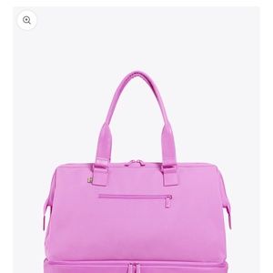 Looking for this Weekender